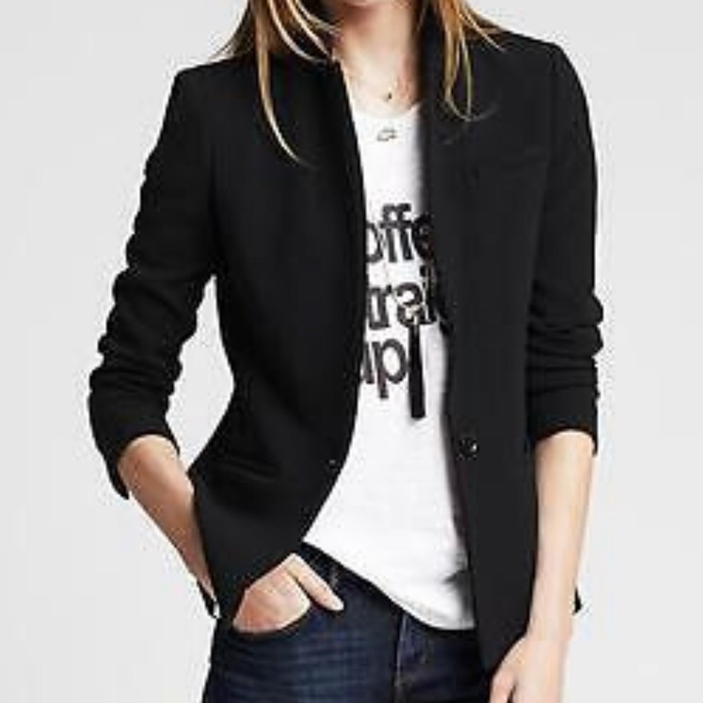 🆕 NWT One Button Soft Blazer